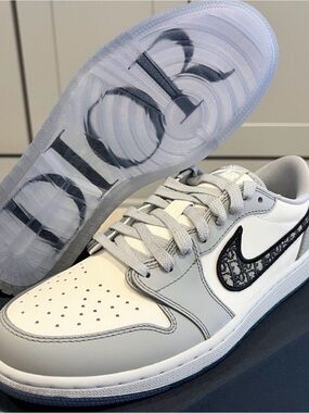 Nike Jordan x Dior Men's Low-Top Leather Sneakers in White & Light Gray